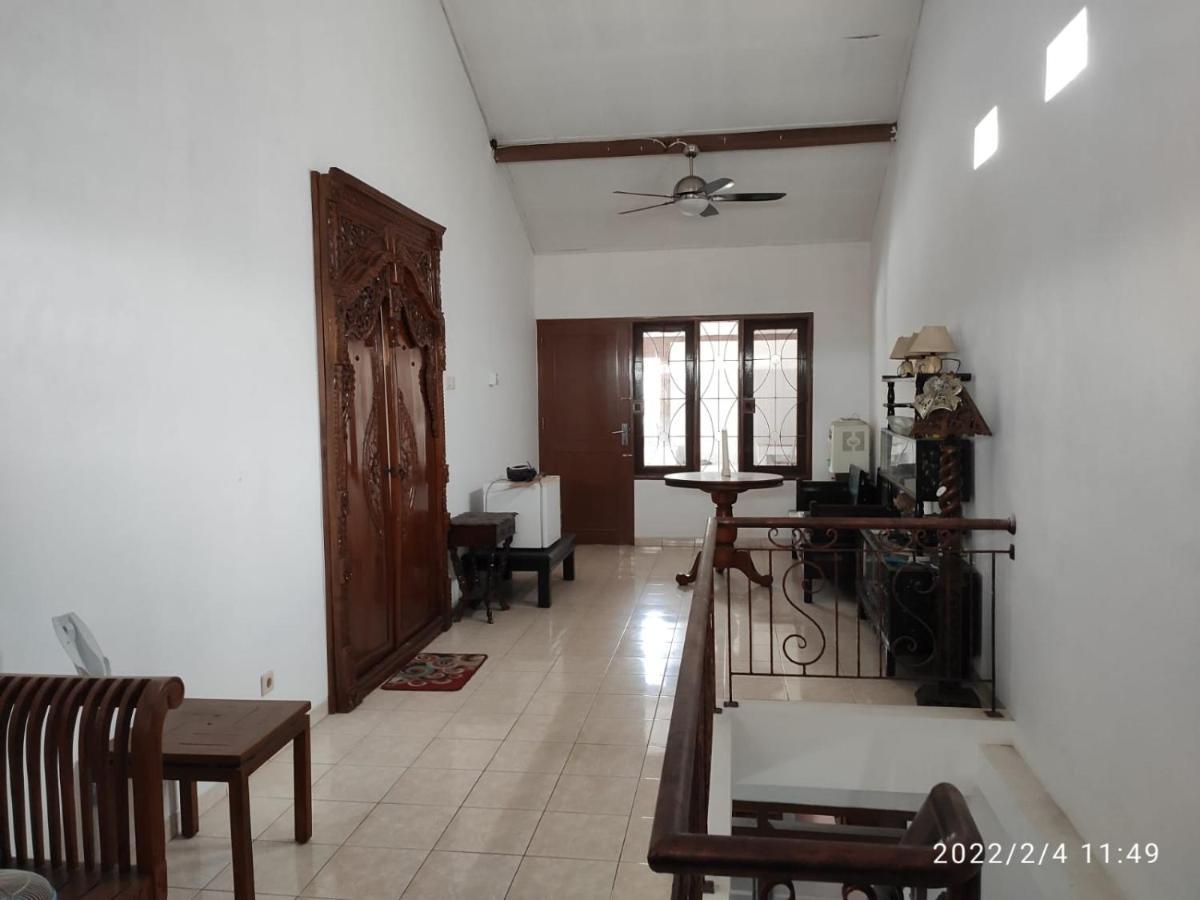 Kelana 2 Nice Homestay Semarang Exteriér fotografie