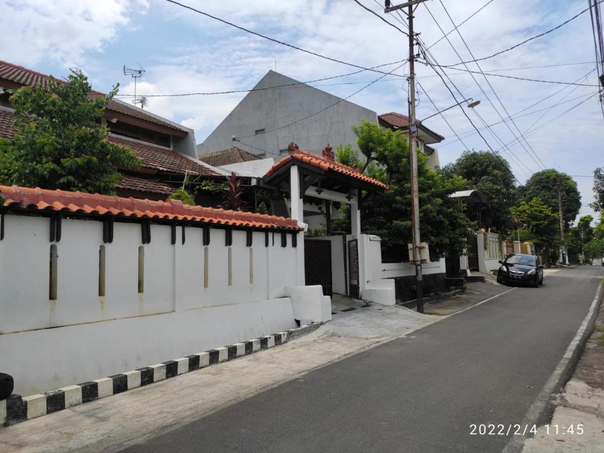 Kelana 2 Nice Homestay Semarang Exteriér fotografie